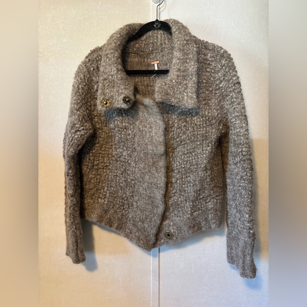 Free People | Textured Cowl Neck Sweater in Brown | Size Large - Picture 2 of 7